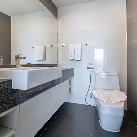 Green View Chic Apartment At 6Th Avenue C416 Surin Residence With Scenic Rooftop Pool Ban Lum Fuang Exterior photo