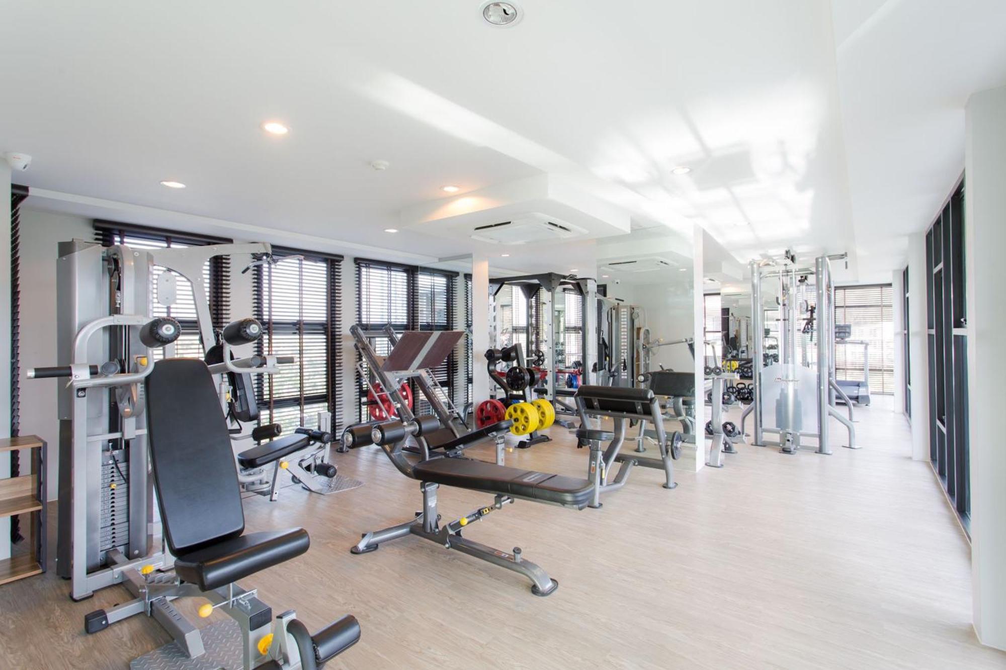 View Chic At 6th Avenue C416 Surin With Scenic Rooftop Pool *
